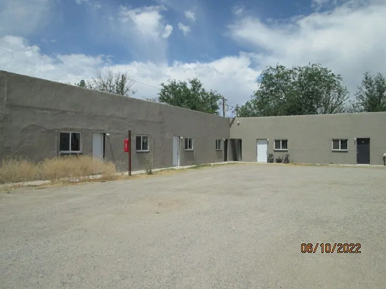 450 N Haskell Ave — Photo 1