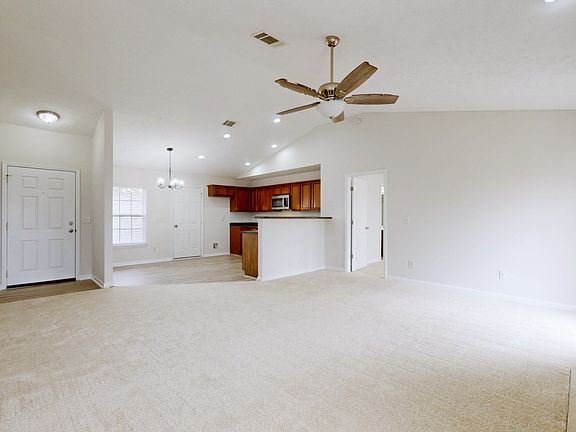 5th image of 4002 Strata Dr