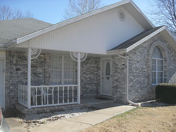 Welcome to 432 S. Hemlock!