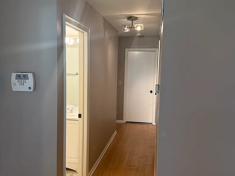 314 Silverwood Ct #B1 — Photo 17