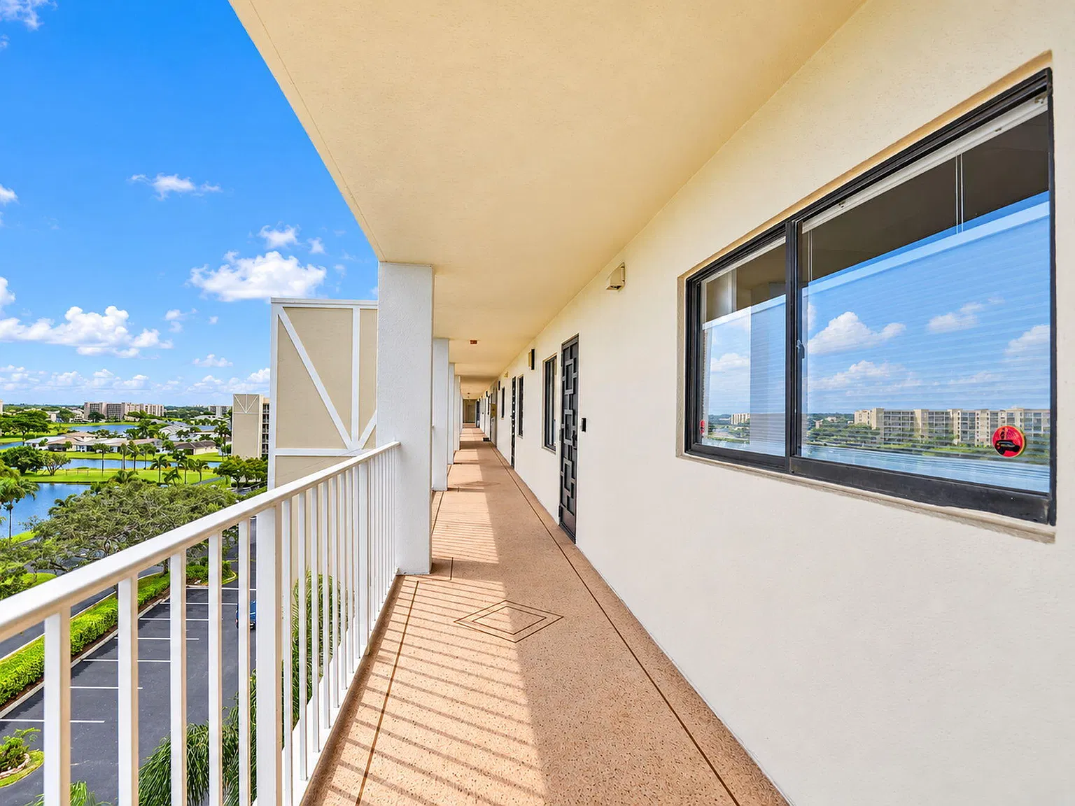 2 bed, 2.0 bath, 1230 sqft, $3,500 — Photo 4
