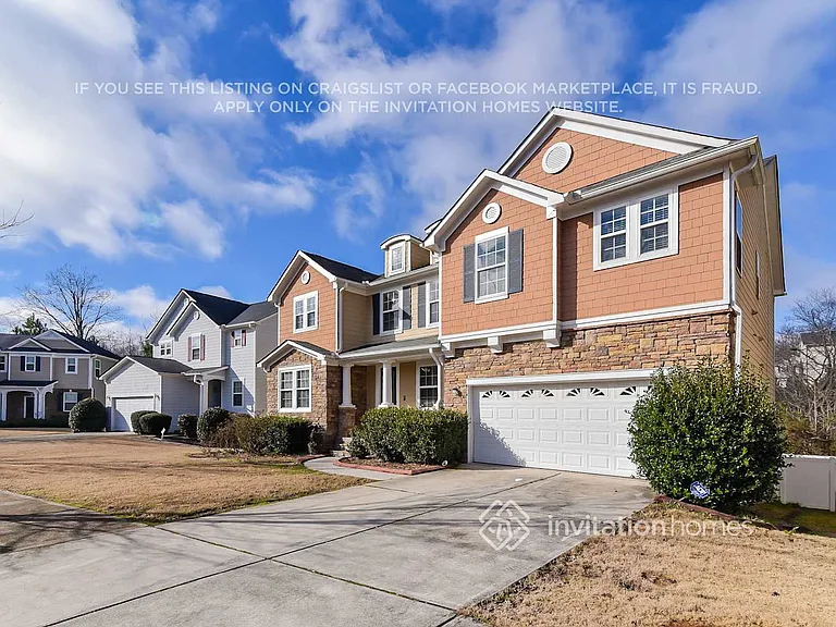 1243 Sparkling Cove Dr — Photo 2
