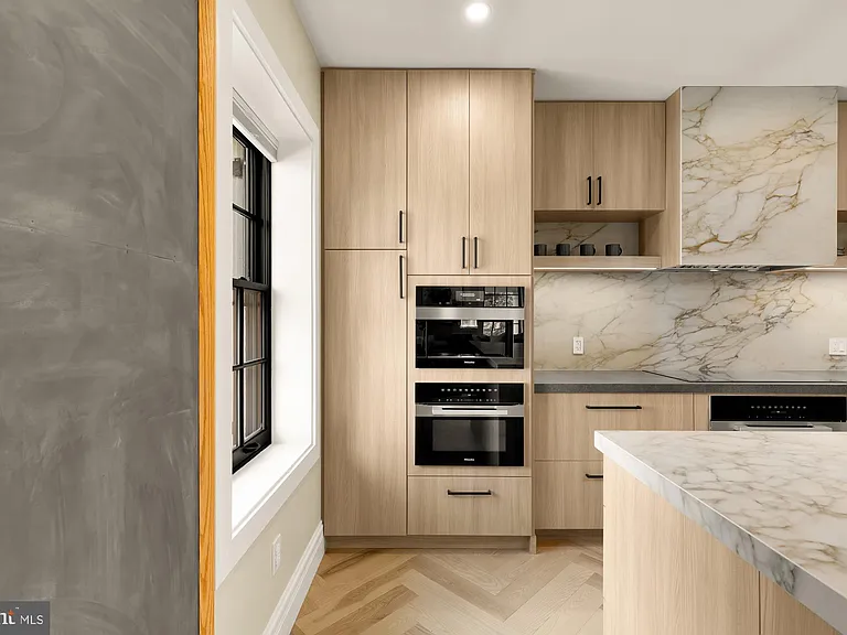 1010 Main Dr NW #PENTHOUSE — Photo 9