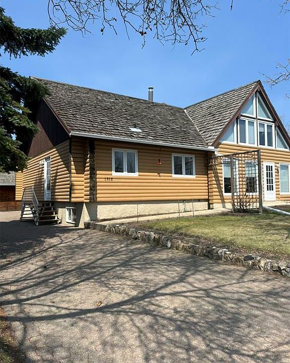 1312 Reed Bay, Prince Albert, SK S6V 6R4 Zillow