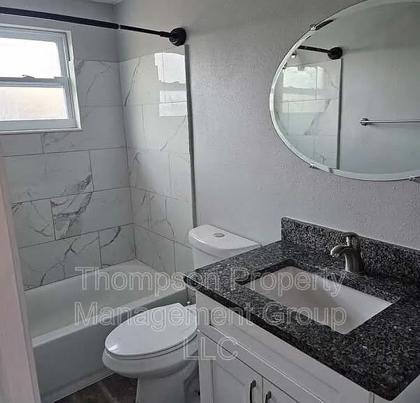 9413 Grandfield Rd — Photo 2