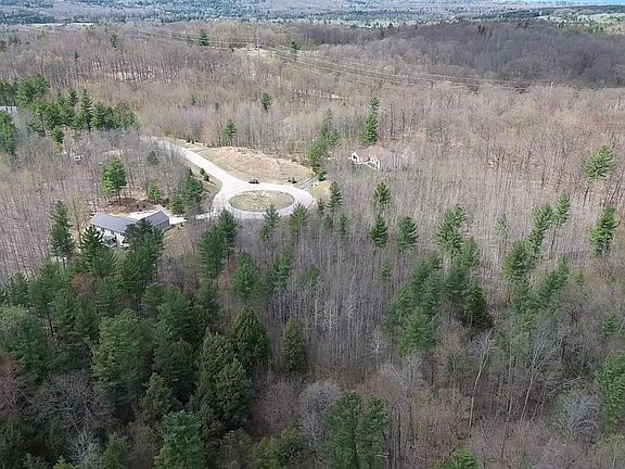 3rd image of 5479 Glendenning Trl