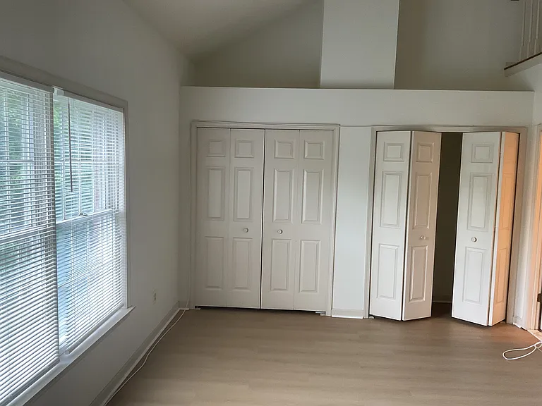 28 Tenby Ct — Photo 20