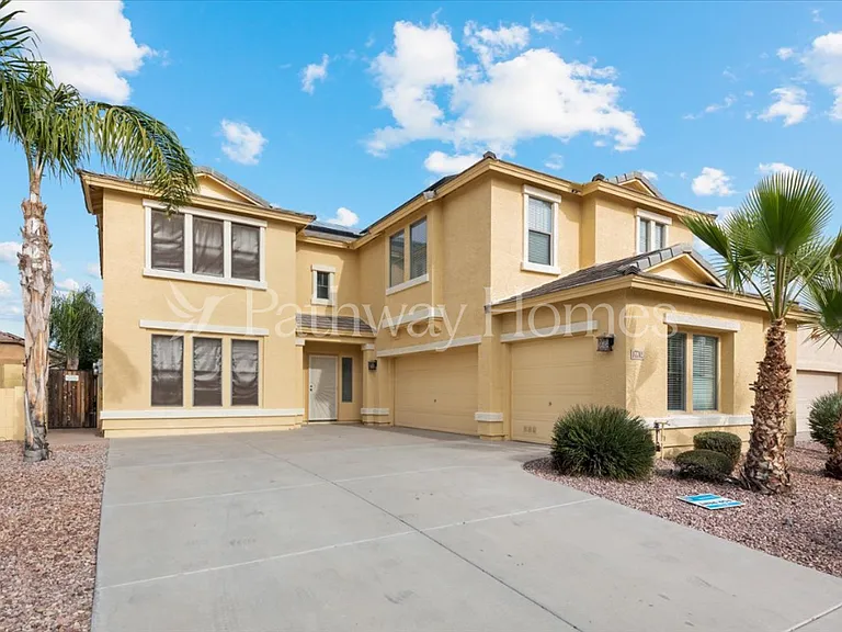 17762 W Watson Ln — Photo 1
