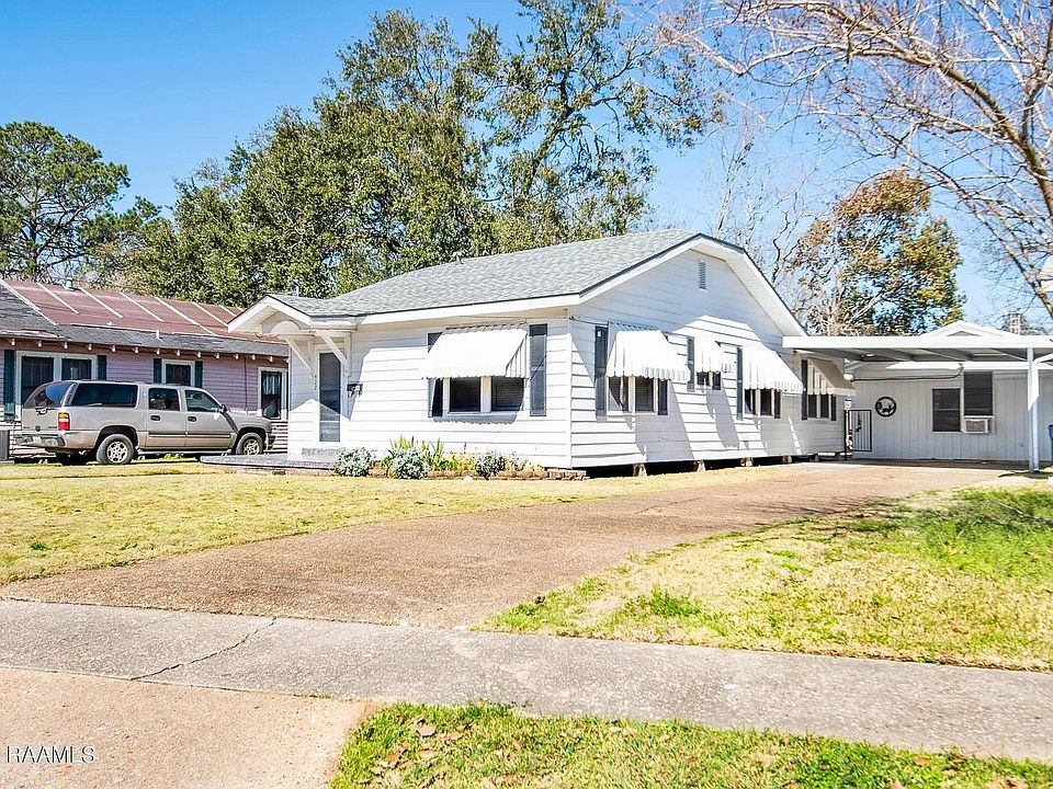 front/ driveway