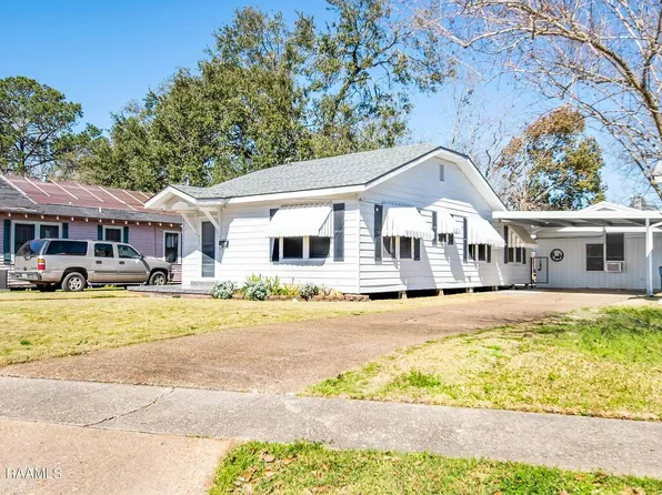 422 Cedar Crest Ct, Lafayette, LA 70501