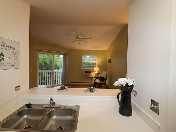 5th image of 1414 W Clear Water Cir Unit 2C