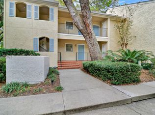 4 Wimbledon Ct APT 109, Hilton Head Island, SC 29928