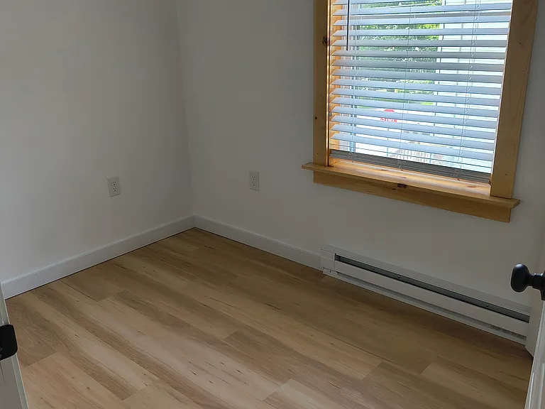 4 Highland Ave — Photo 12