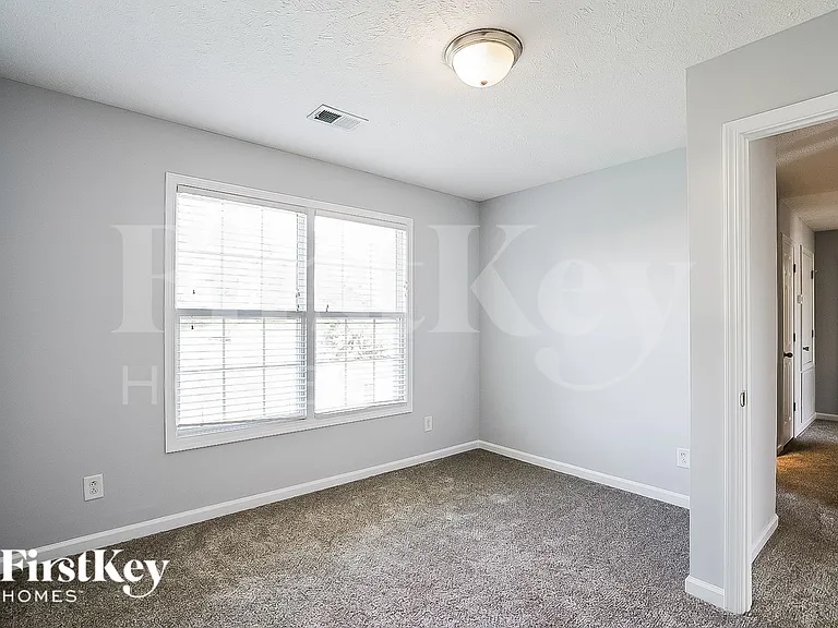 3371 Heatherwood Trce — Photo 12