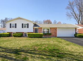 1724 Beam Rd, Columbus, IN 47201