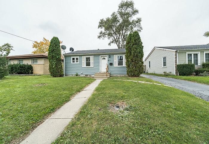 1st image of 1320 Lorraine Pl