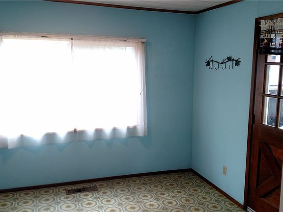 5th image of 40217 SE 53rd St