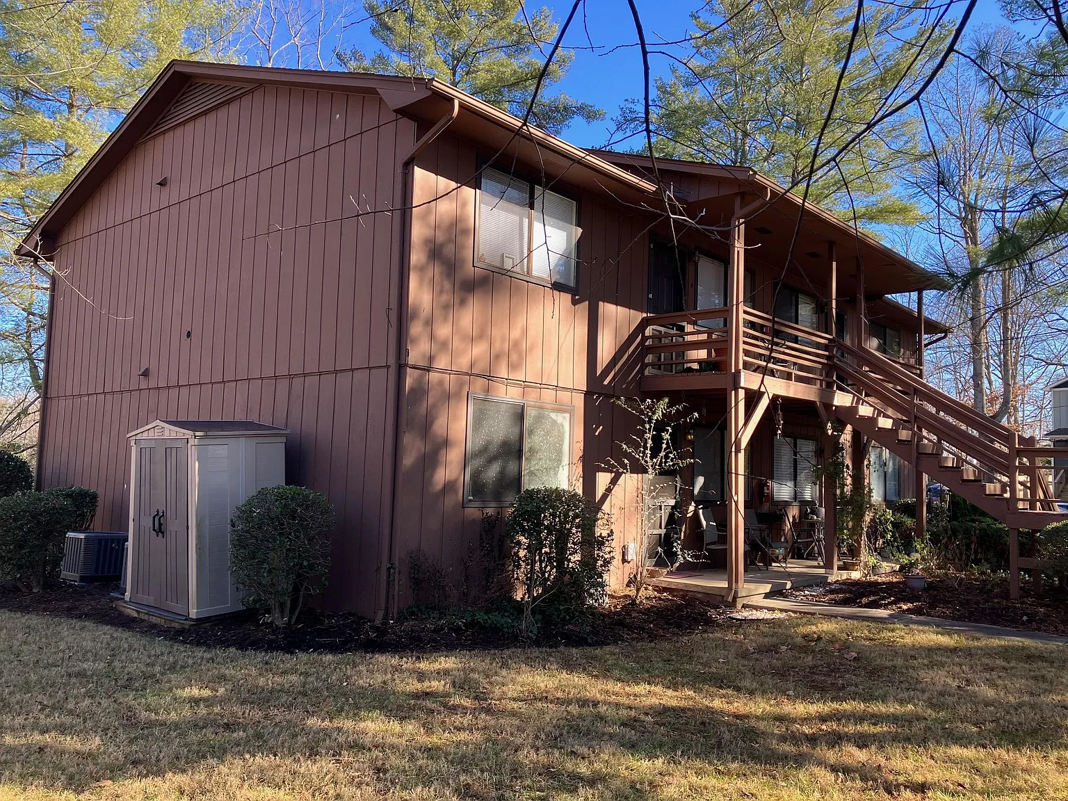 2 bed, $1,295 — Photo 2