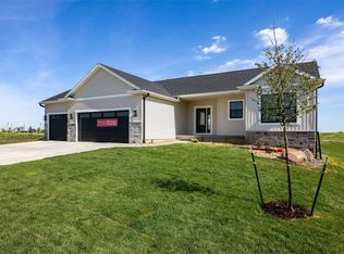 4162 Calder Dr, Marion, IA 52302