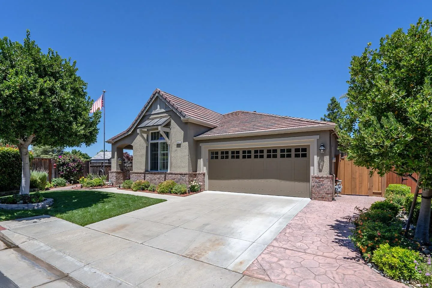 5890 Masoni Pl photo 1