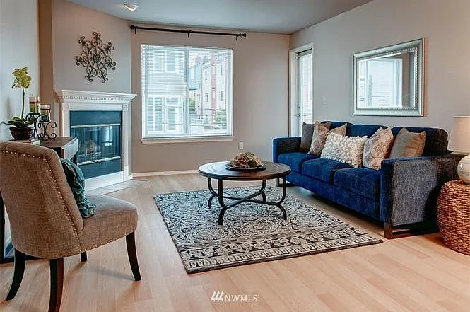 520 2nd Ave W #308 — Photo 2