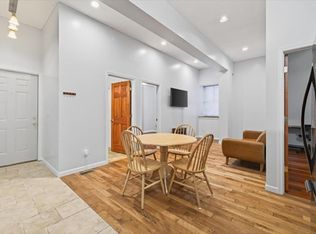 110 1/2 W 6th St #6, Bloomington, IN 47404