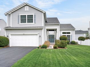1160 Heavens Gate, Lake In The Hills, IL 60156