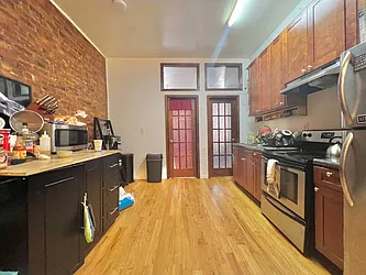 Rented by Doorway NYC, LLC