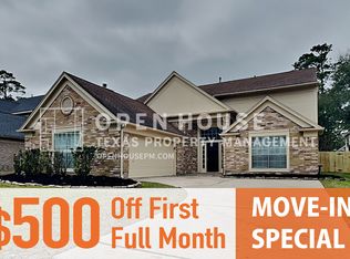 8830 Village Hills Dr, Spring, TX 77379