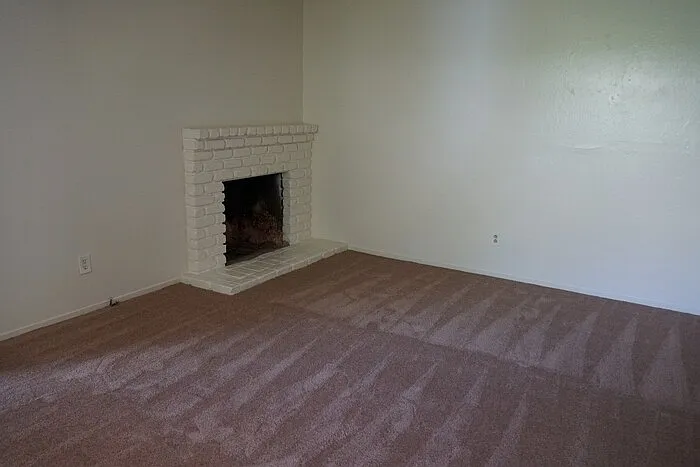 5356 Elsinore Way — Photo 4