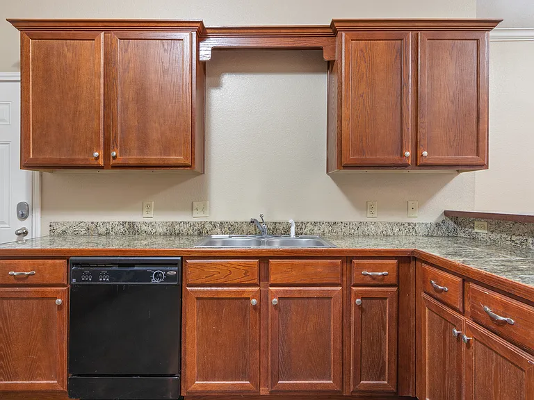 304 Wagon Wheel Cir — Photo 10