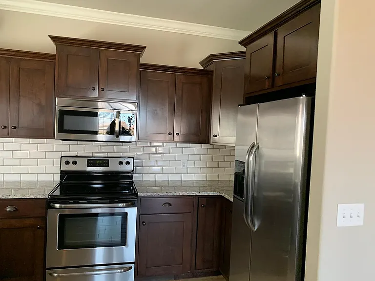1707 SW Stonegrove Rd — Photo 3