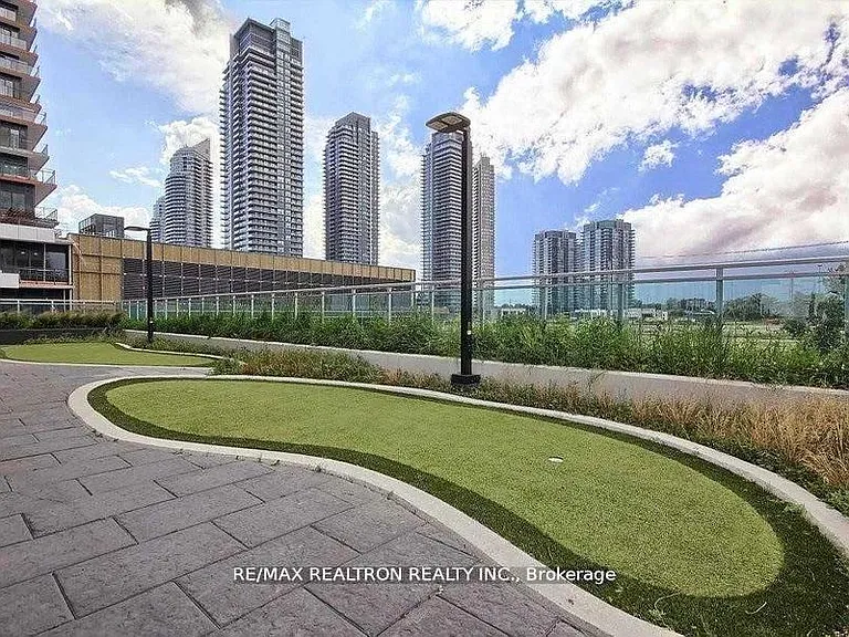 33 Shore Breeze Dr #2501 — Photo 25