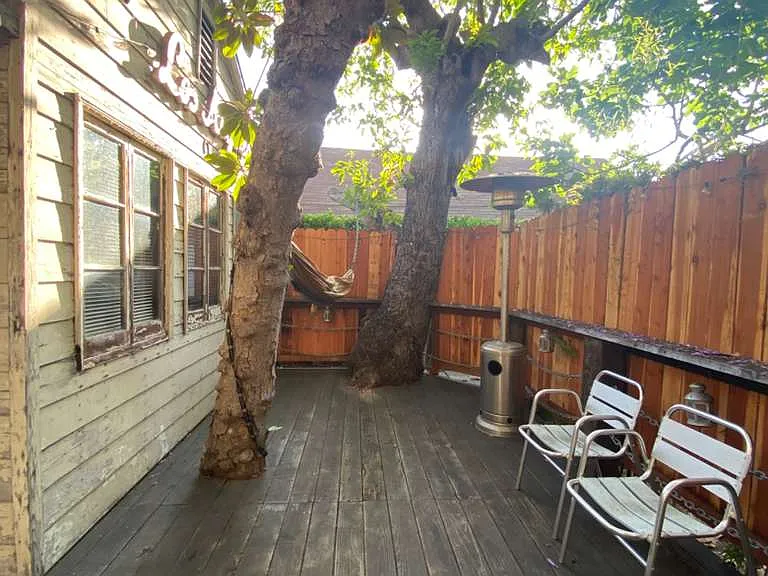 6537 Lexington Ave — Photo 35