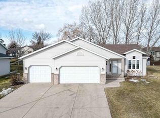 1903 33rd St S, Moorhead, MN