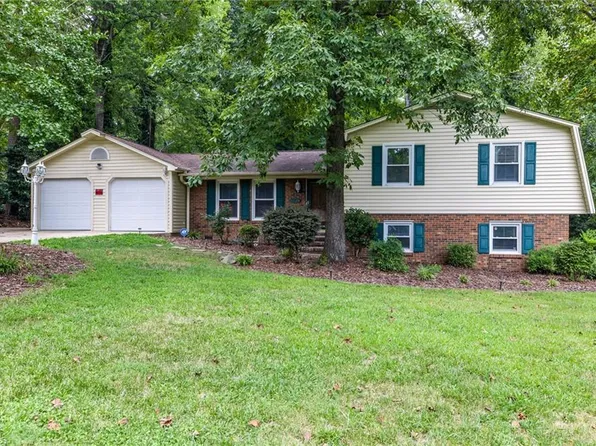 6124 Ashbrook Cir, Archdale, NC 27263