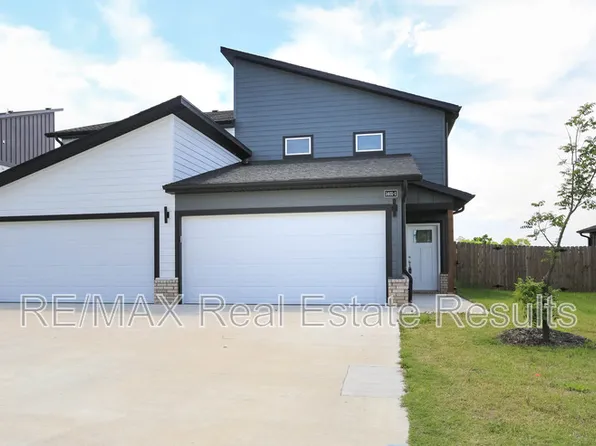 1401 Poigai Way Unit 1, Bentonville, AR 72713