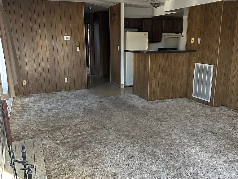 477 SE Chadwick St #1 — Photo 10