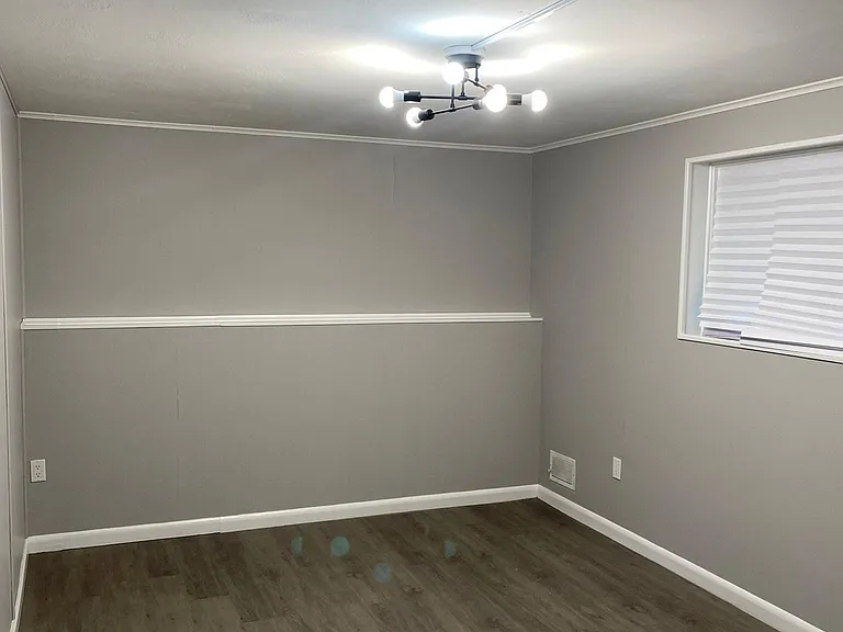 7 Castle Dr — Photo 12