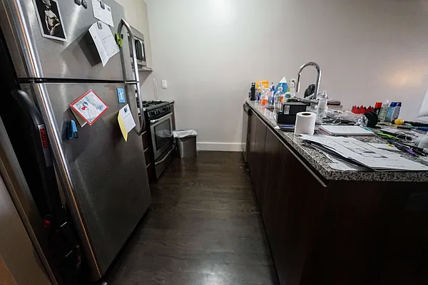 Rented by Manhattan Management LLC | media 6