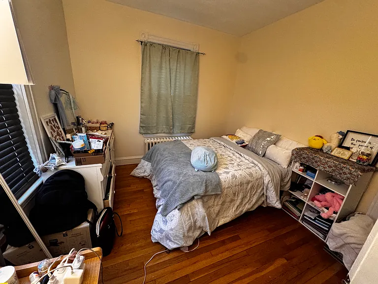 75 Elmira St #1 — Photo 2