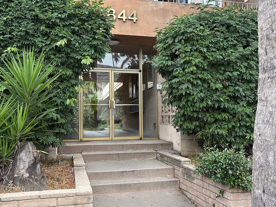1844 Taft Ave #5