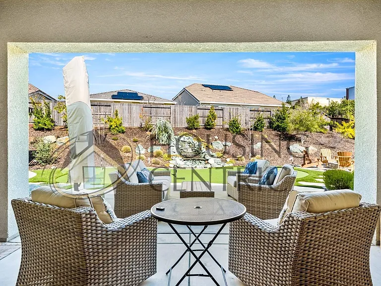 3061 Calypso Cir — Photo 18