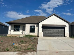1619 N 157th Ter, Basehor, KS 66007