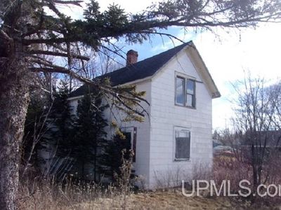W4353 Cedar St, Nadeau, MI, 49863
