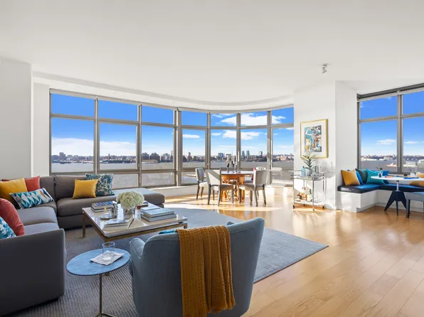 1 Morton Square image 1 of 21