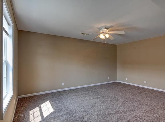2nd image of 244-1A-1D Executive Ave