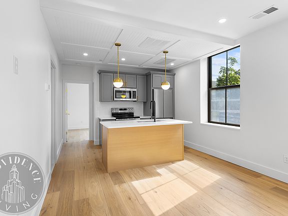 5th image of 16 Magellan St #Fdcab5e8b
