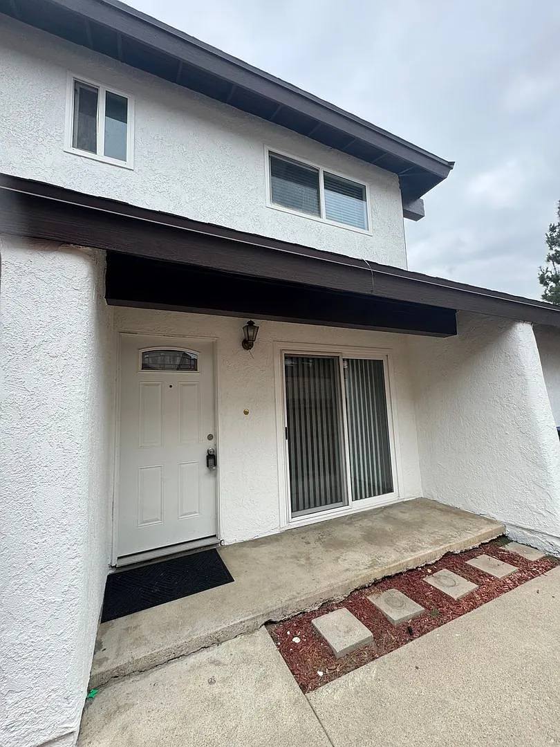 2210 & 2212 E. Avalon Ave. — Photo 3