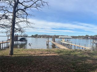 148 Bay Dr, Mabank, TX 75156